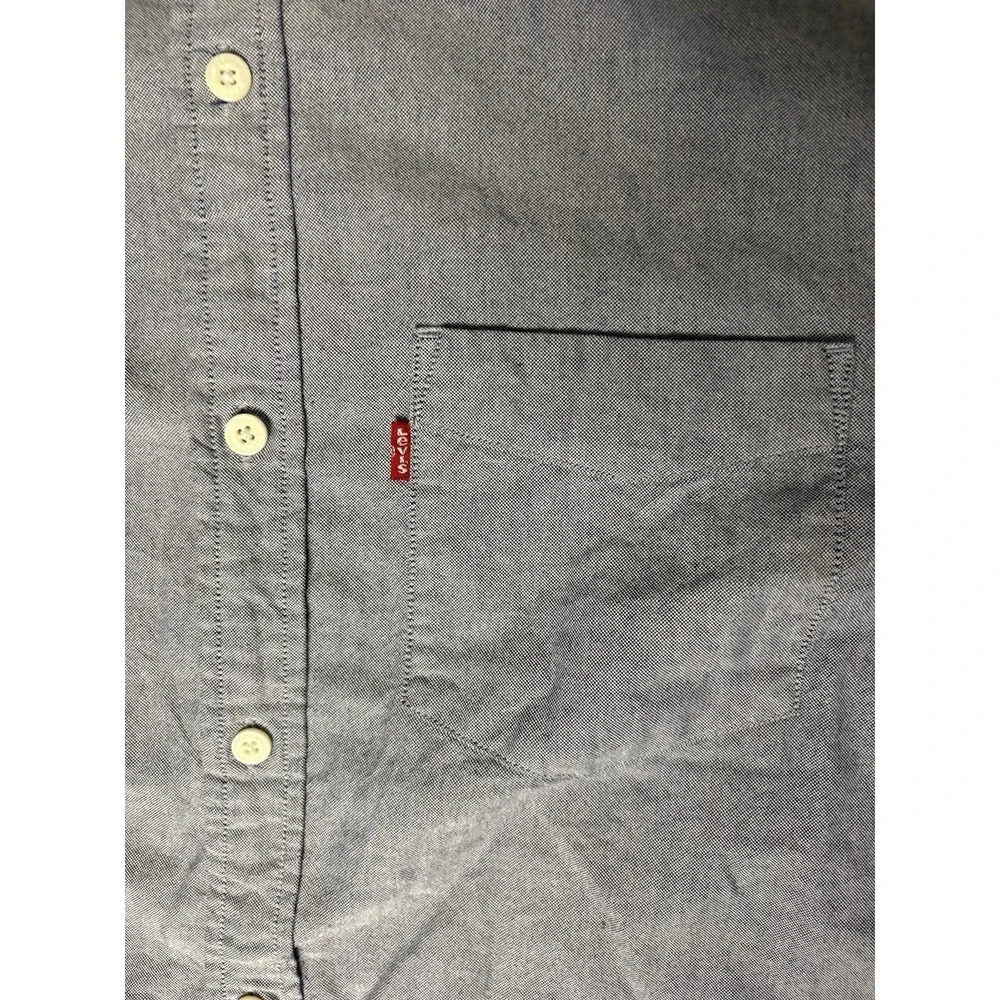 Levi's Classic 1 Pocket Chambray Shirt Men's Size Large Blue Long Sleeve Button